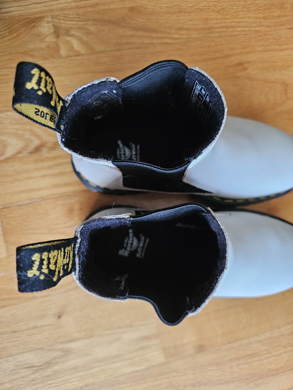 Dr. Martens White Leather Chelsea Lug Boots with Black Elastic - Picture 5 of 5